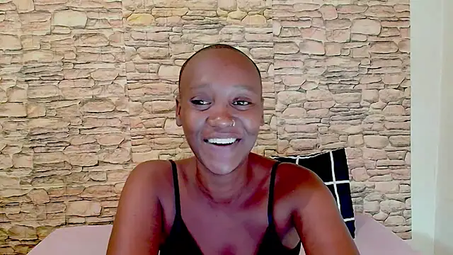 EbonyOlive69 online show from April 8, 5:46 pm