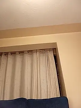 Pretty tiffany online show from December 18, 1:44 am