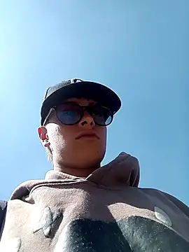 Cuervo maniaco online show from January 18, 6:21 pm