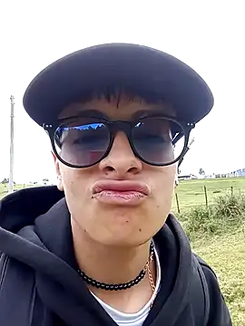 Cuervo maniaco online show from February 21, 3:54 pm