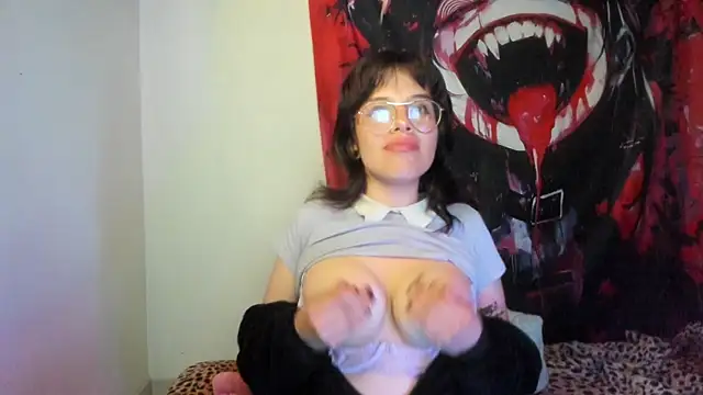 Lucyfx666 online show from October 24, 4:31 am