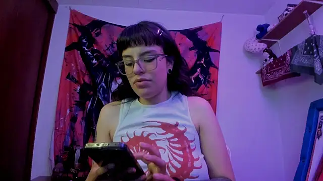 Lucyfx666 online show from July 9, 10:25 pm