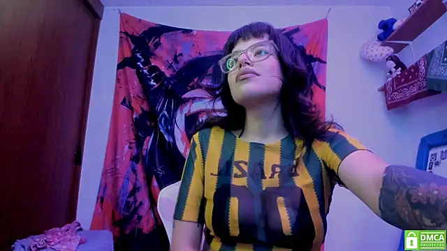 Lucyfx666 online show from July 20, 5:44 am