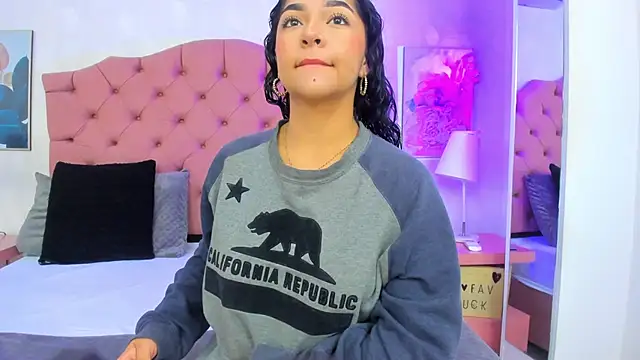 VictoriaBlakee online show from February 19, 12:11 pm