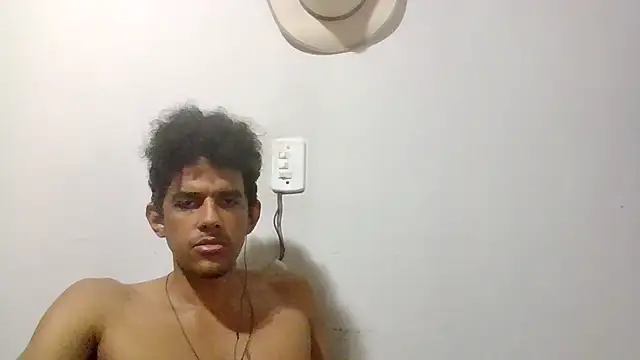 RenziTatte online show from November 11, 7:47 pm