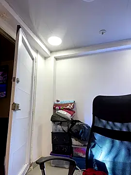 AnnbellaRosse online show from December 18, 4:57 pm