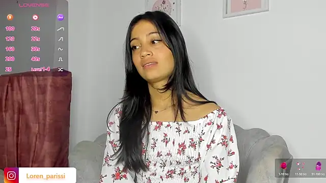 isabela parissi online show from March 26, 3:17 pm