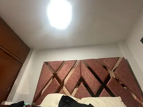 Snapshot of Candy_sexyy chatting on January 8, 5:59 pm Candy sexyy online show from January 8, 5:59 pm