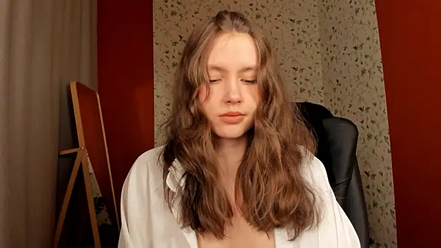 MaryannSoftt online show from February 8, 3:59 pm