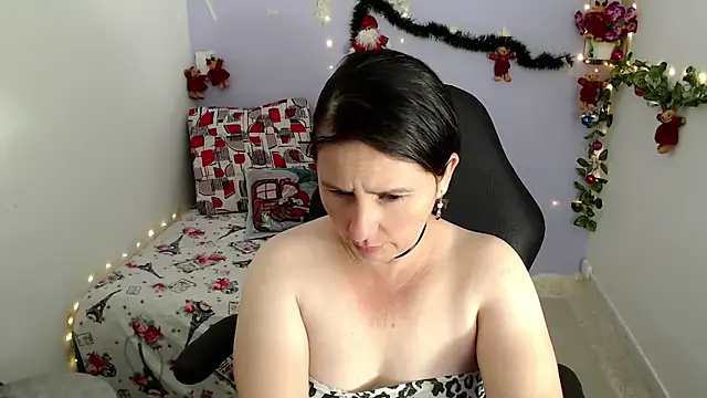 victoria jones online show from January 2, 4:02 pm