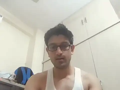 Snapshot of arjun_077 chatting on February 19, 5:42 pm arjun 077 online show from February 19, 5:42 pm