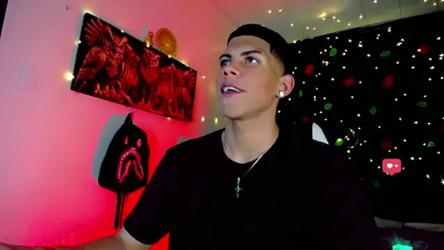 Damian latinxxx online show from December 31, 5:44 am