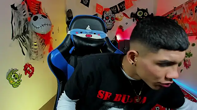 Damian latinxxx online show from October 23, 3:06 am