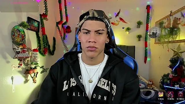 Damian latinxxx online show from December 20, 3:02 am