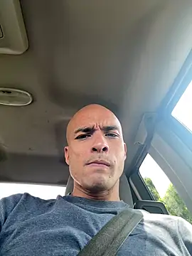 JohnnyDeep187 online show from April 8, 8:20 pm