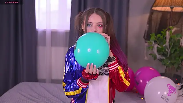 Bellacle online show from October 31, 7:42 am