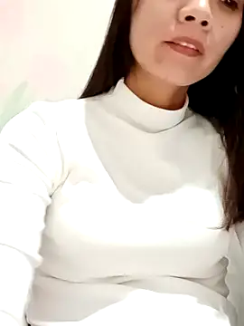 Snapshot of Cute20love20 chatting on December 8, 12:52 pm Cute20love20 online show from December 8, 12:52 pm