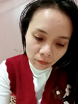 Snapshot of Cute20love20 chatting on December 20, 1:11 pm Cute20love20 online show from December 20, 1:11 pm