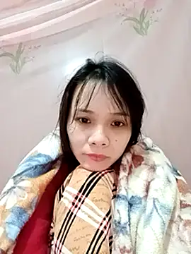 Snapshot of Cute20love20 chatting on January 2, 1:19 pm Cute20love20 online show from January 2, 1:19 pm