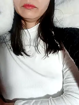 Snapshot of Cute20love20 chatting on February 3, 8:03 pm Cute20love20 online show from February 3, 8:03 pm