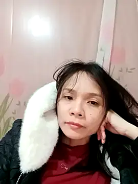 Snapshot of Cute20love20 chatting on February 9, 1:46 pm Cute20love20 online show from February 9, 1:46 pm