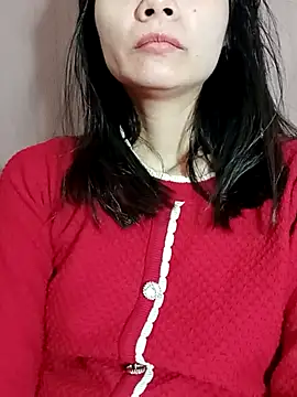 Snapshot of Cute20love20 chatting on February 15, 8:33 am Cute20love20 online show from February 15, 8:33 am