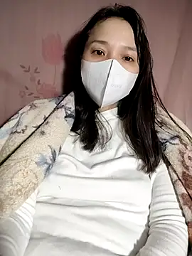 Snapshot of Cute20love20 chatting on March 12, 7:49 pm Cute20love20 online show from March 12, 7:49 pm