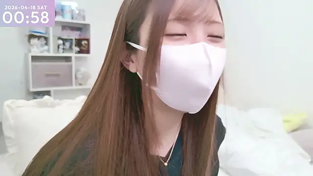 Snapshot of -SHINON- chatting on April 17, 3:59 pm -SHINON- online show from April 17, 3:59 pm