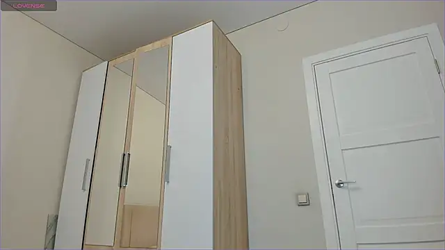 sweety vikky online show from February 24, 12:20 am