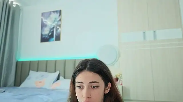 Snapshot of sweety_vikky chatting on April 30, 12:17 am sweety vikky online show from April 30, 12:17 am