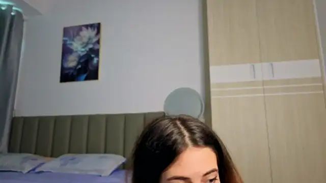 sweety vikky online show from August 5, 12:35 am