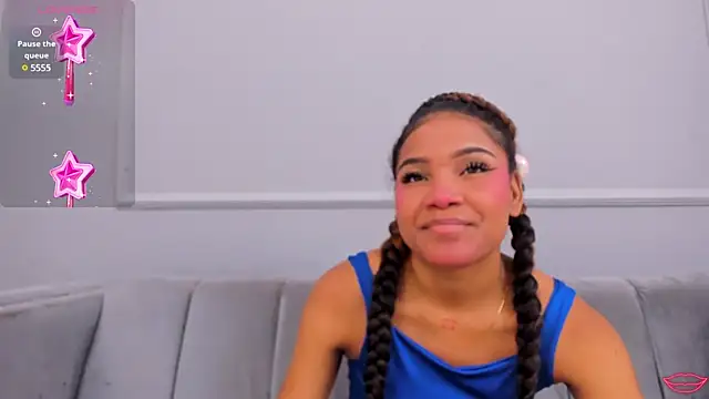Isabellsmmith online show from December 28, 12:36 am
