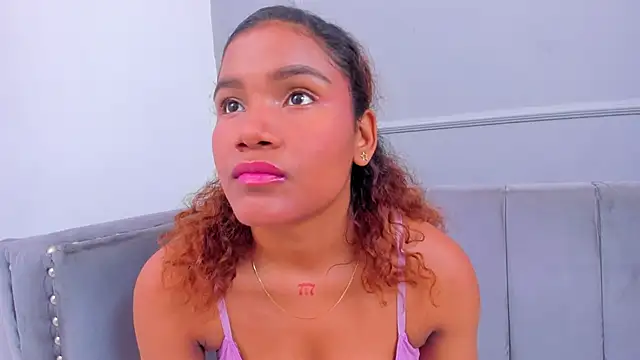 Isabellsmmith online show from January 11, 6:56 am