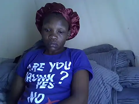 Snapshot of Sweet_serah chatting on October 21, 3:18 am Sweet serah online show from October 21, 3:18 am