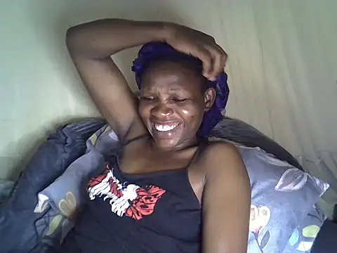 Snapshot of Sweet_serah chatting on April 14, 3:40 pm Sweet serah online show from April 14, 3:40 pm