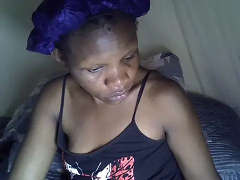 Snapshot of Sweet_serah chatting on April 15, 3:46 am Sweet serah online show from April 15, 3:46 am