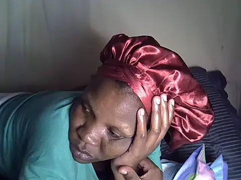 Snapshot of Sweet_serah chatting on July 28, 12:48 pm Sweet serah online show from July 28, 12:48 pm