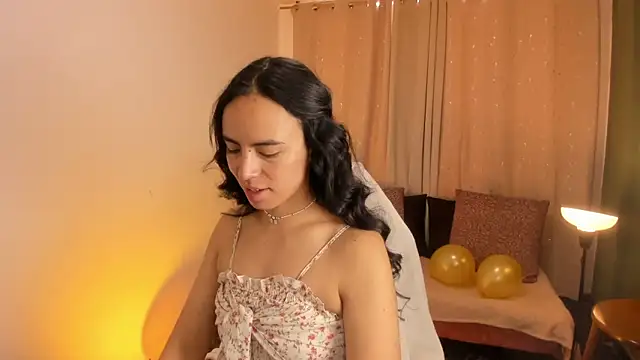 Snapshot of Zara_dulce chatting on March 30, 1:34 pm Zara dulce online show from March 30, 1:34 pm