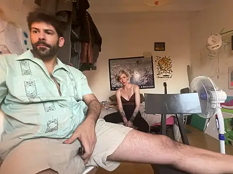 RealbarcelonaXxl online show from June 13, 7:01 pm