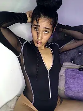 jaderossxx online show from November 18, 2:39 am