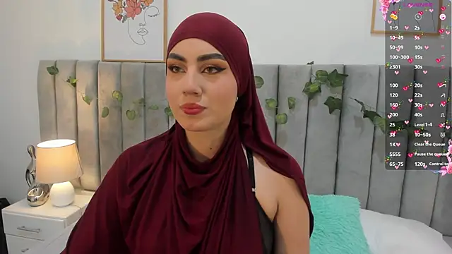 Snapshot of fatimarab chatting on May 23, 8:57 pm fatimarab online show from May 23, 8:57 pm