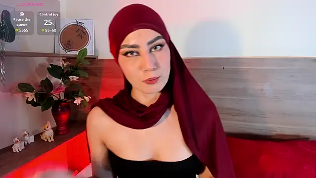 Snapshot of fatimarab chatting on May 26, 8:38 pm fatimarab online show from May 26, 8:38 pm