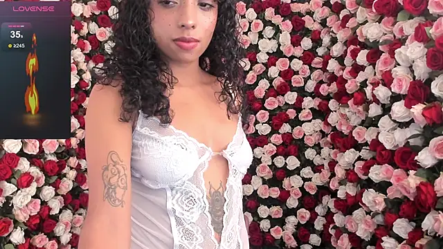 Ariella Ruiz online show from January 7, 12:31 pm