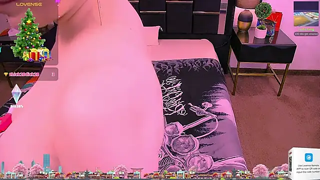 Snapshot of Rosse52 chatting on December 17, 11:59 pm Rosse52 online show from December 17, 11:59 pm