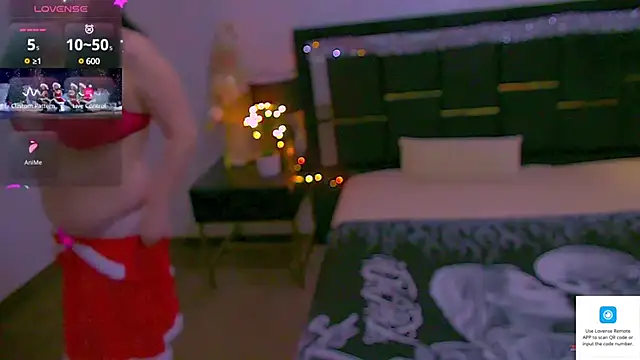Snapshot of Rosse52 chatting on December 21, 11:56 pm Rosse52 online show from December 21, 11:56 pm