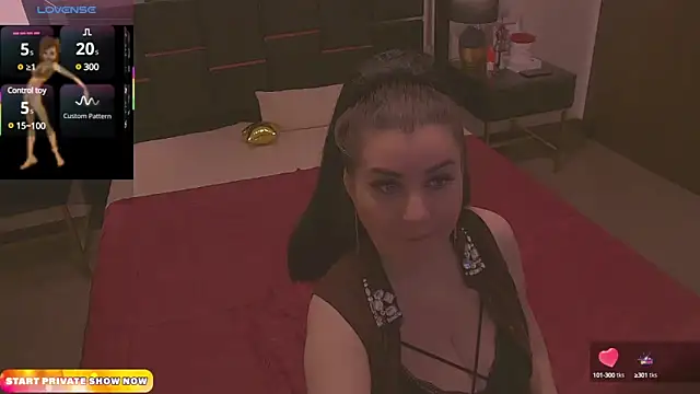 Snapshot of Rosse52 chatting on February 28, 1:05 am Rosse52 online show from February 28, 1:05 am