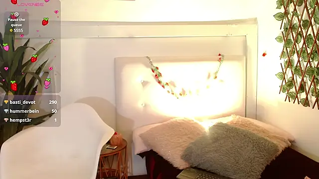 sweet blueberry  online show from February 27, 4:53 pm