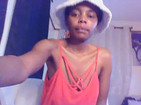 Snapshot of sweetanabella4 chatting on March 28, 9:03 pm sweetanabella4 online show from March 28, 9:03 pm