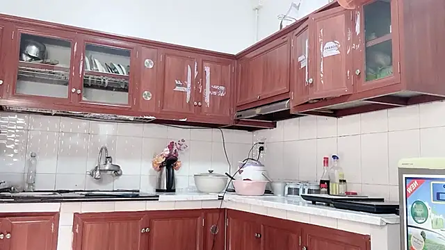 LyLy Office online show from March 15, 3:12 am