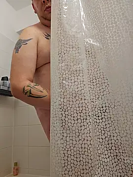 Snapshot of PupW0lfy chatting on December 5, 4:12 pm PupW0lfy online show from December 5, 4:12 pm